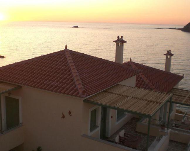 Birds Bay Resort Petra  Eksteriør billede